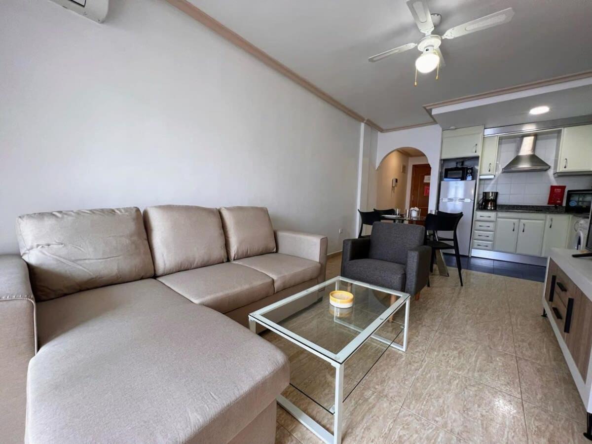 Welcoming Seafront Apartment Tv15 Torrevieja Buitenkant foto
